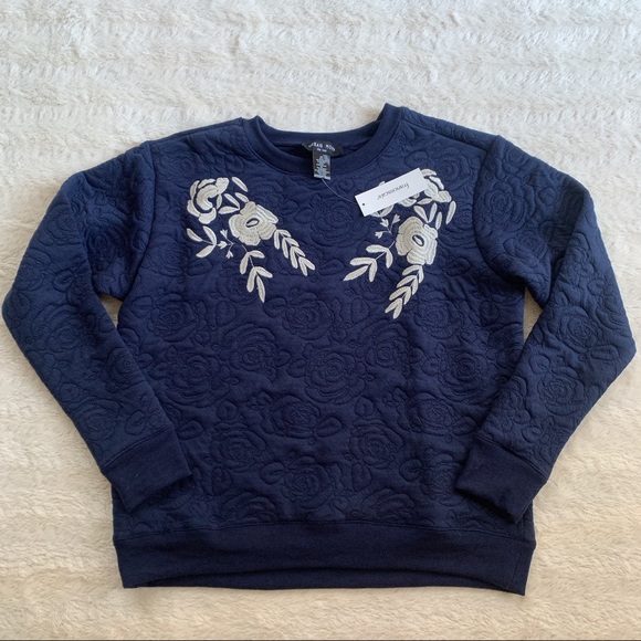 Francesca’s Floral Embossed Sweatshirt - Picture 1 of 4